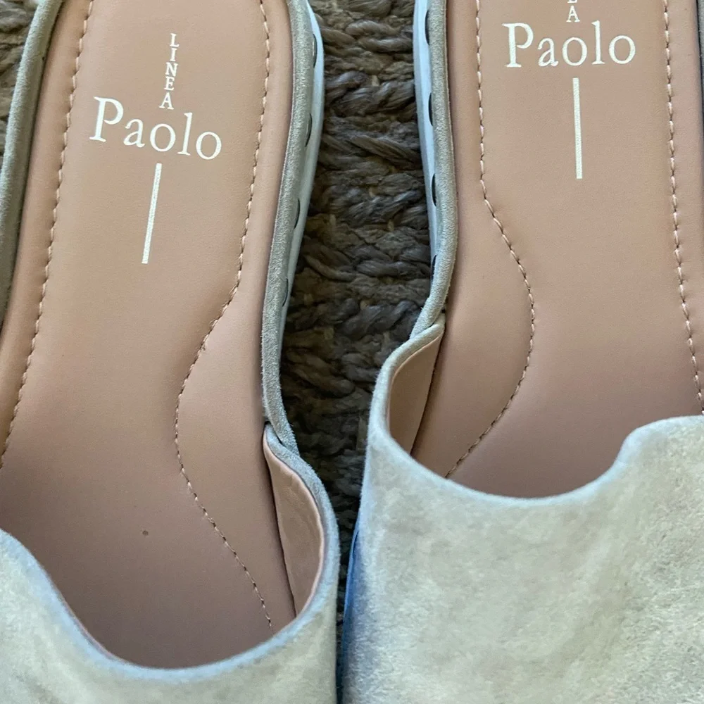Linea Paolo gray platforms size 7.5 silver studs, new no tag